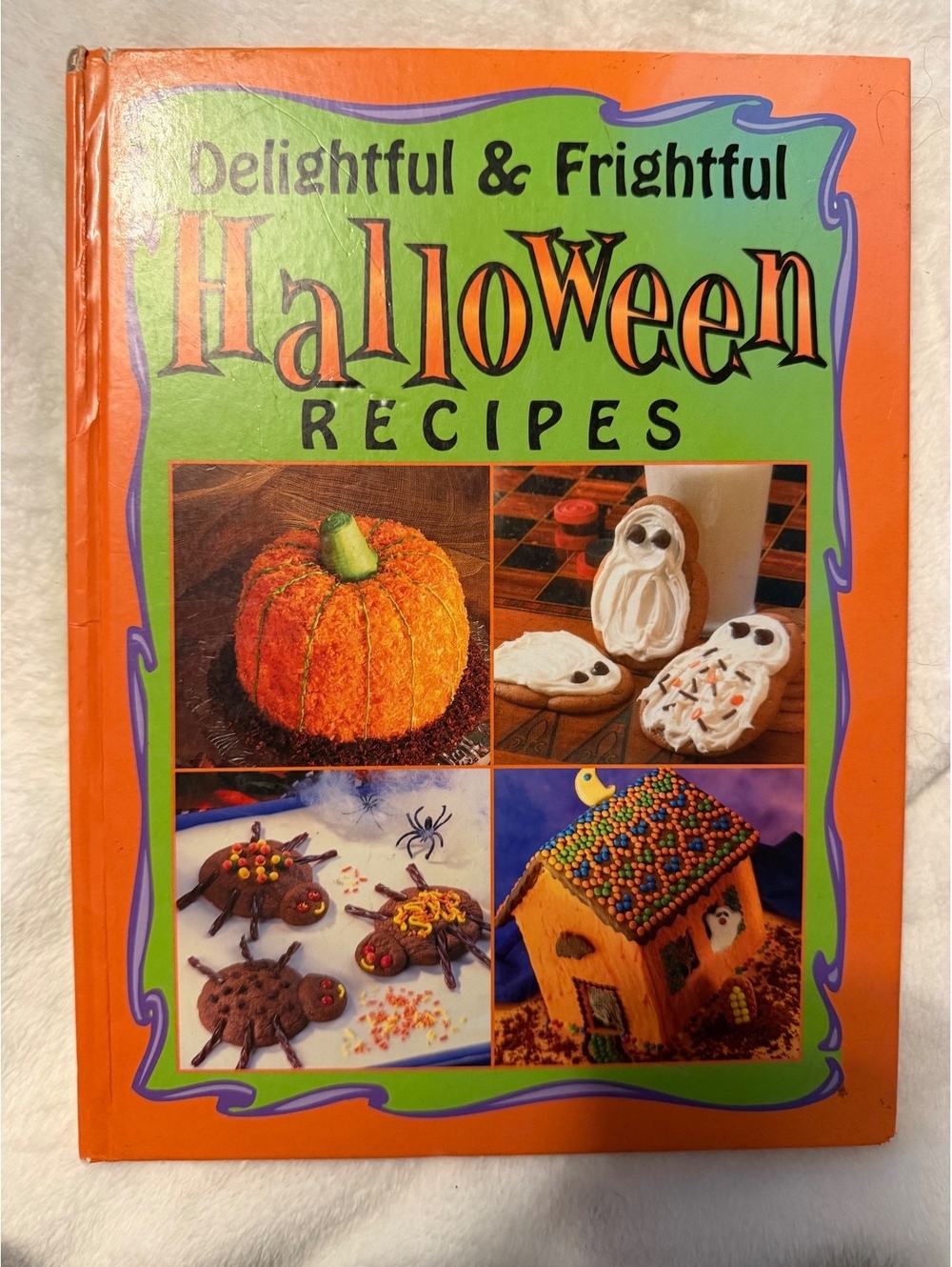 Delightful & Frightful Halloween Recipes Cookbook